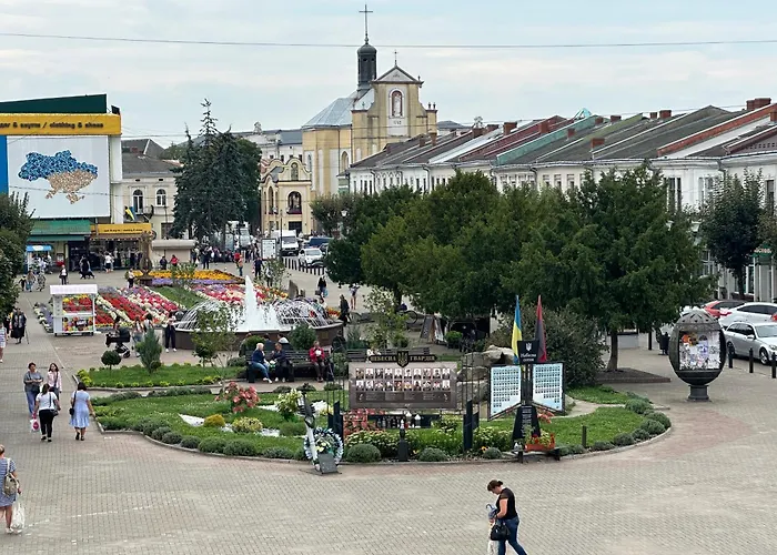 Square Апартаменты *